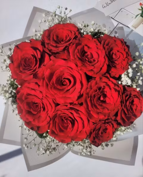 timeless classic red rose bouquet