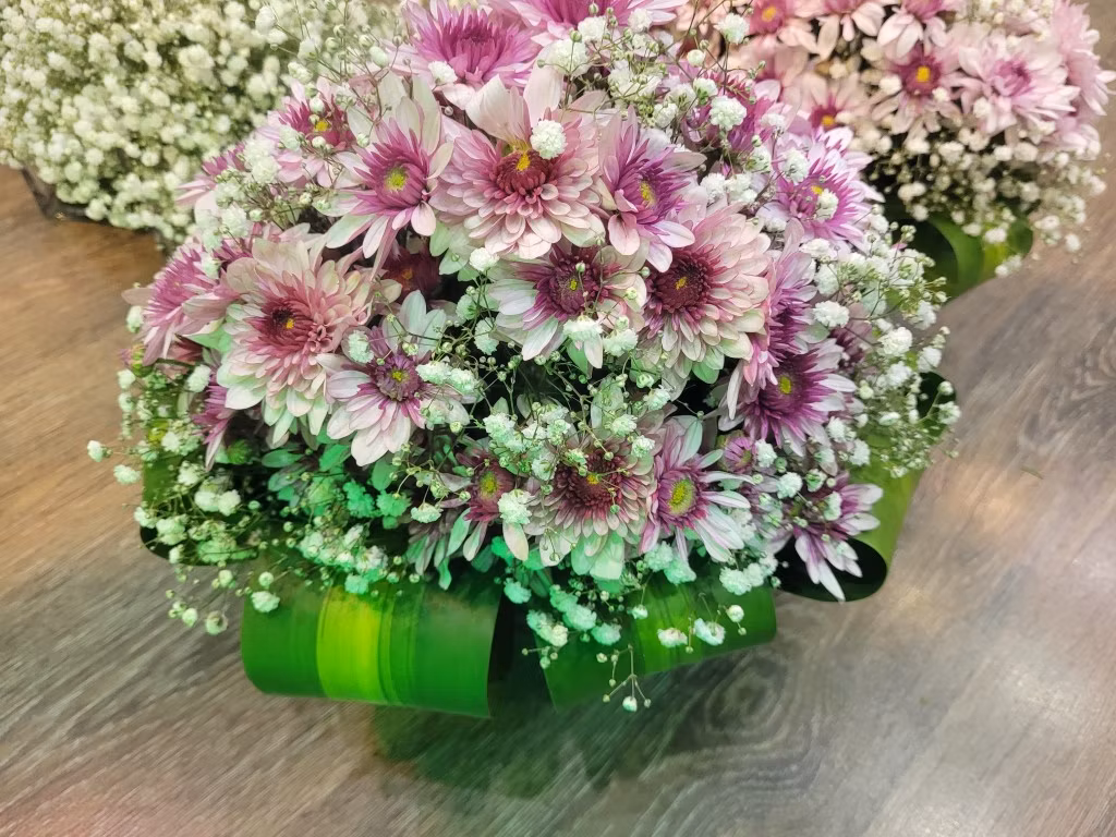 table flower