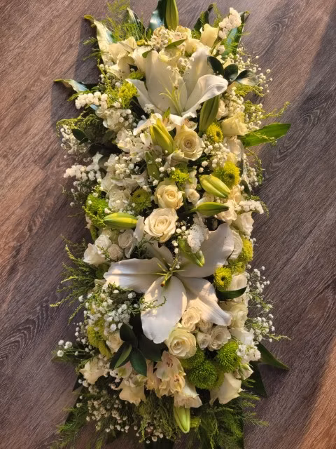 classic table flower